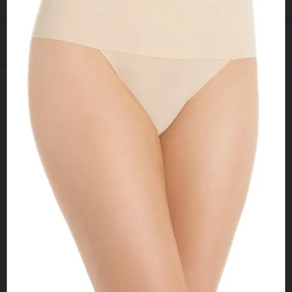 SPANX | Undie-tectable® Smoothing Thong, Soft Nude, Size M, NWT - Picture 11 of 11